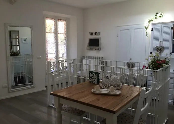 Tra Cielo E Semesterbostad Cernobbio